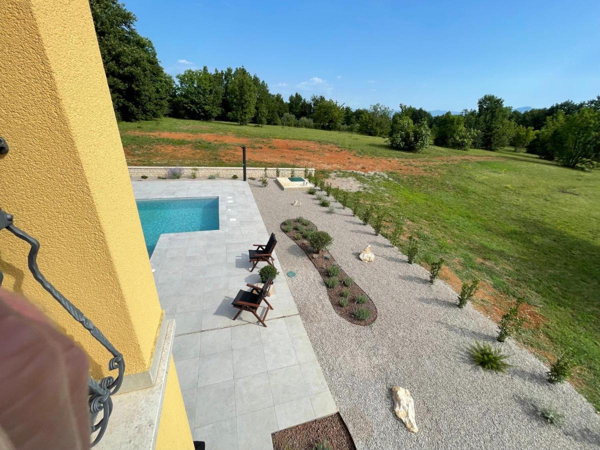 Villa Berto Nedescina Exterior foto
