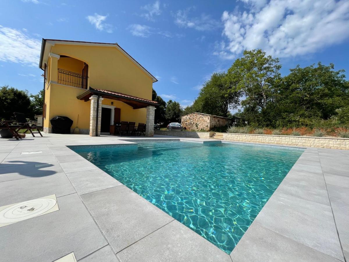 Villa Berto Nedescina Exterior foto